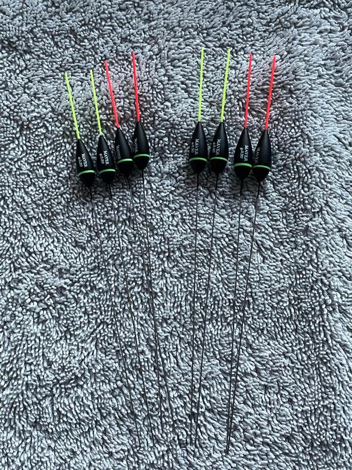 adv 211 / NIEUW serie 8 dobbers MAVER, Watersport en Boten, Hengelsport | Witvissen, Nieuw, Dobber of Lood, Ophalen of Verzenden