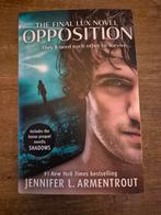 Opposition (Lux #5) + Shadows - Jennifer L. Armentrout, Ophalen of Verzenden, Gelezen