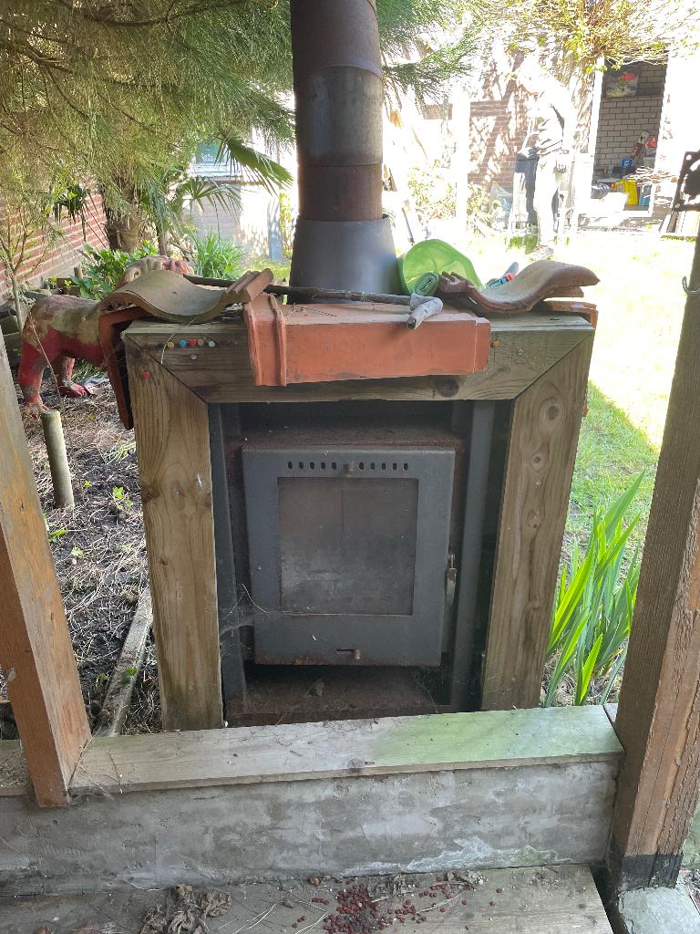Houtkachel voor buiten met schoorsteen, Ophalen, Gebruikt, Houtkachel, Vrijstaand