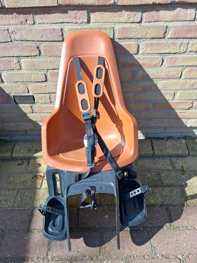 Bobike One Maxi achterzitje bruin, Fietsen en Brommers, Fietsaccessoires | Fietsstoeltjes, Ophalen