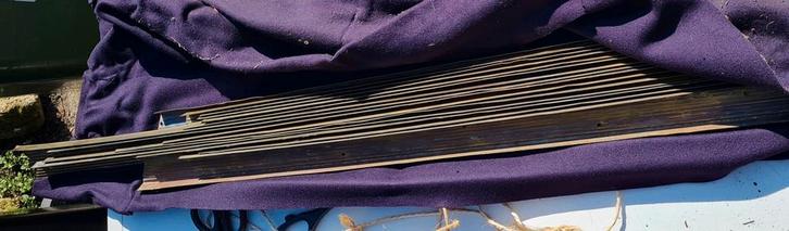 16 koperen trapneus profielen traproeden 114 cm lang, Huis en Inrichting, Stoffering | Tapijten en Kleden, Gebruikt, Minder dan 50 cm