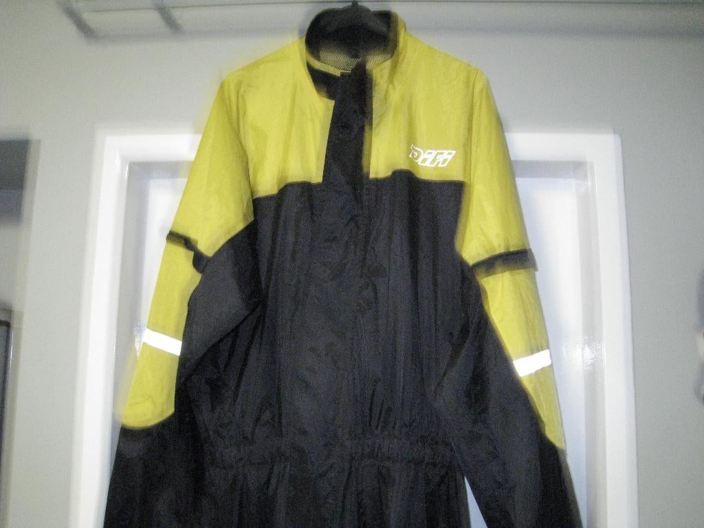 motor regenoveral, Heren, Difi, Ophalen of Verzenden, Nieuw zonder kaartje