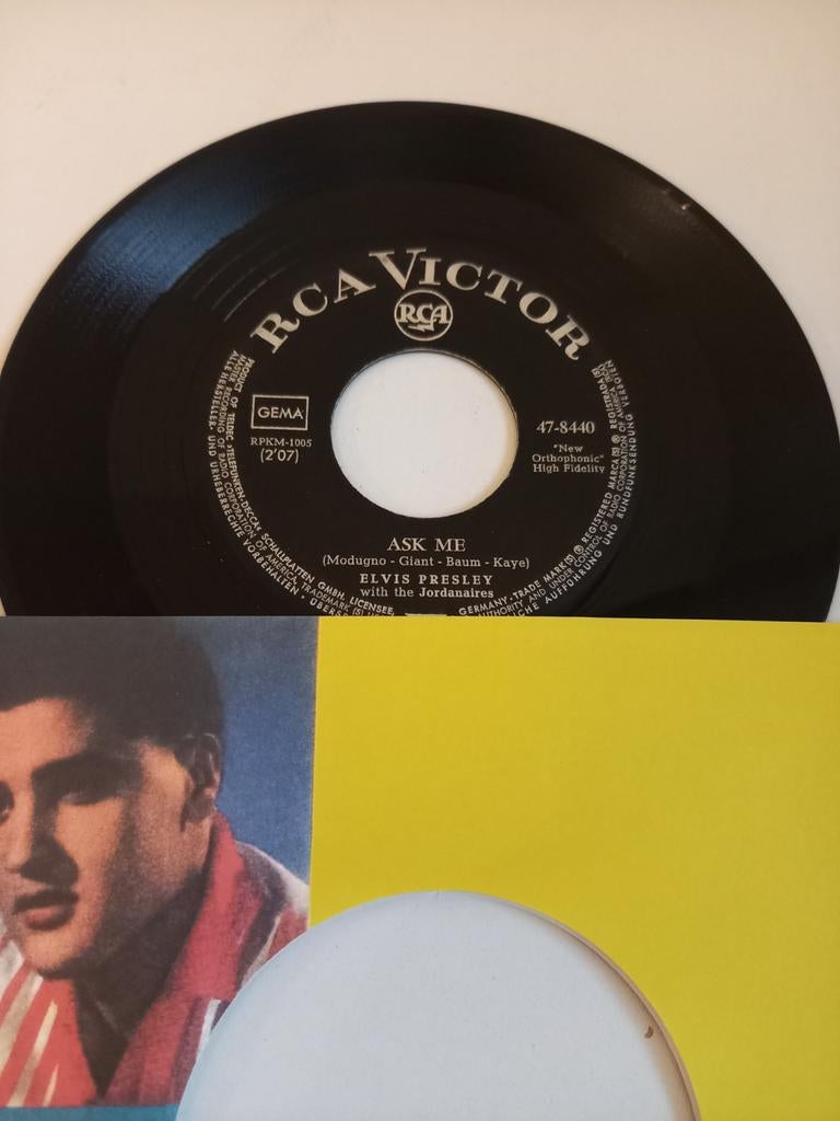 Elvis Presley  , single  Ask me, Ophalen of Verzenden, Zo goed als nieuw, Pop