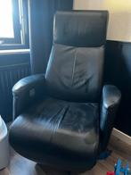 Zwarte elektrische leren fauteuil, Huis en Inrichting, Fauteuils, Ophalen, Gebruikt, Leer, 75 tot 100 cm