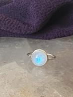 Maansteen regenboog beschermt intuïtie balans uniek magie, Wit, Nieuw, Ophalen of Verzenden, 17 tot 18