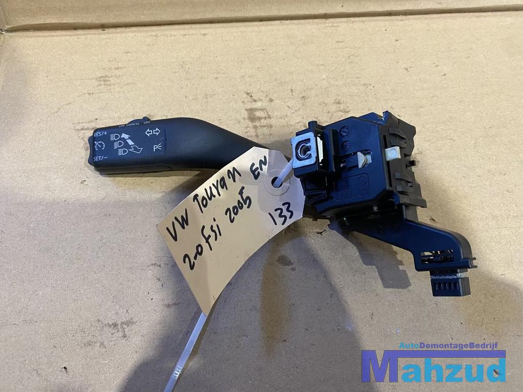 GOLF 5 Touran Cruise controle knipperlicht schakelaar 1K0953, Gebruikt, Volkswagen, Volkswagen AG, Berliner Ring 2
38440  Wolfsburg, DE