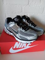 Nieuw! - Nike zoom Vomero 5  heren maat 43, Overige kleuren, Nieuw, Ophalen of Verzenden, Sneakers of Gympen