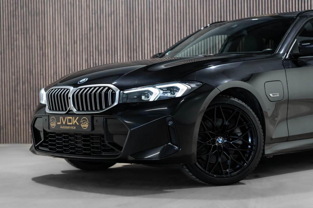 BMW 3-serie Touring 320e M Sport PANO LED, Auto's, 1998 cc, Gebruikt, 4 cilinders, Hybride Elektrisch/Benzine