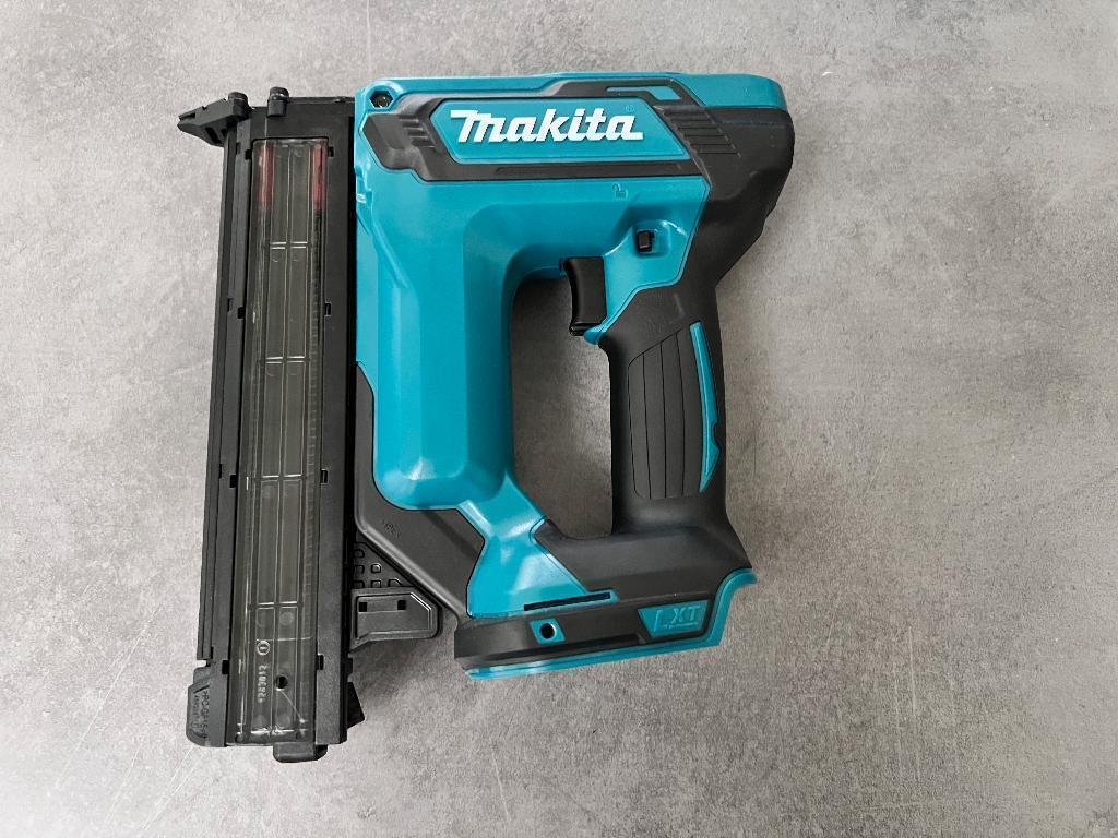 MAKITA DFN350ZJ 18V ACCU BRAD TACKER 1.2mm AFWERKTACKER LXT, Doe-het-zelf en Verbouw, Plinten en Afwerking, Overige typen, Nieuw
