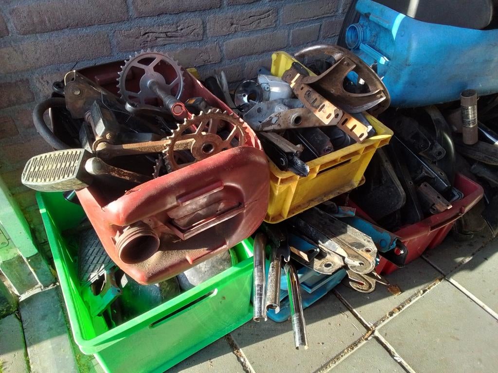 Partijen brommeronderdelen, Verzenden, Gebruikt, Overige typen