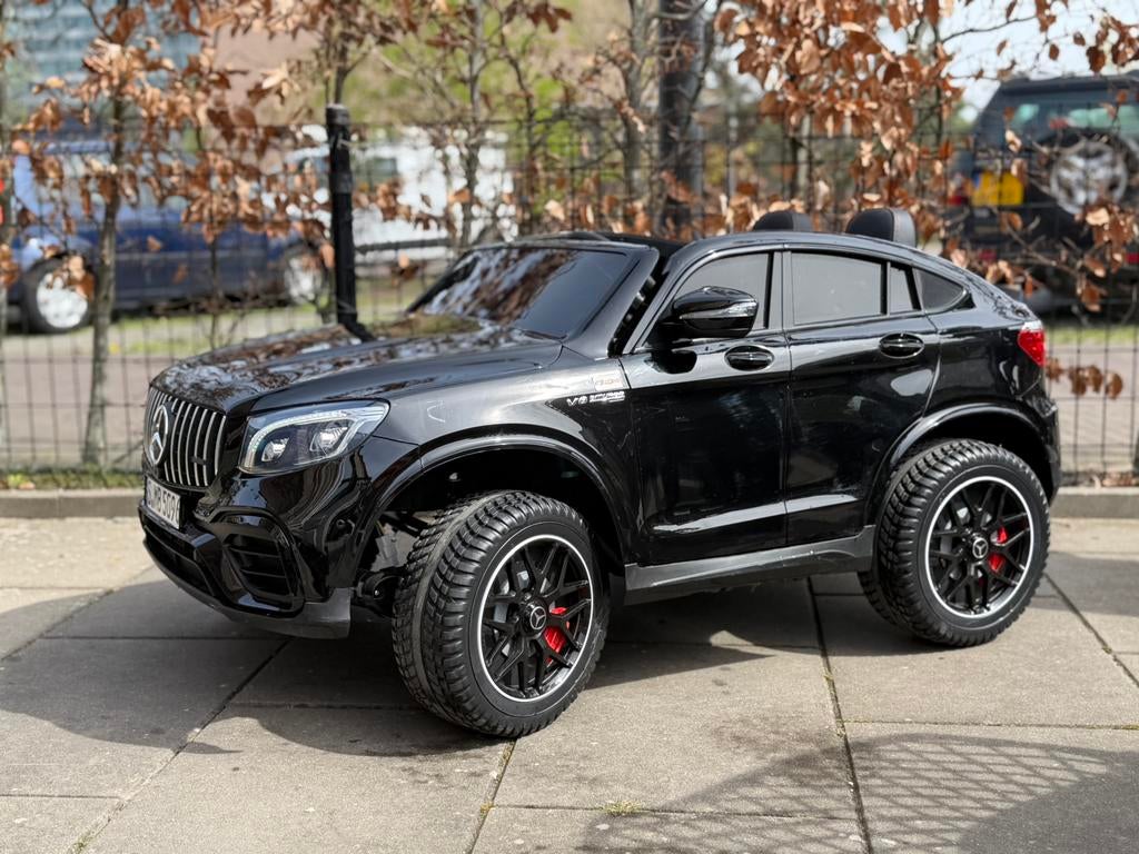 Rollzone elektrische merdeces GLC63S kinder auto 2 pers, Ophalen, Zo goed als nieuw