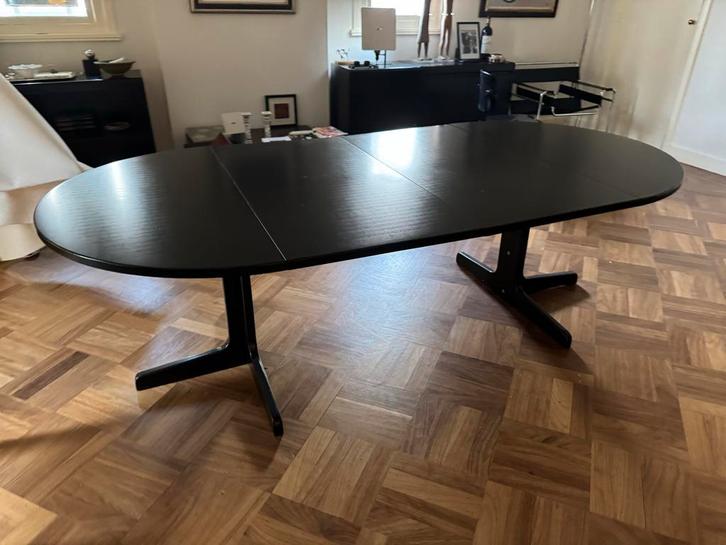 Vintage uitschuifbare eettafel van Thonet, Huis en Inrichting, Tafels | Eettafels, Gebruikt, 100 tot 150 cm, 150 tot 200 cm, Vijf personen of meer