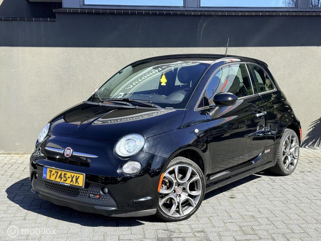 Fiat 500 E 24kwh / Abarth look / nw Apk / € 40,- wegenbela, Auto's, Fiat, Gebruikt, 4 stoelen, Zwart, Leder