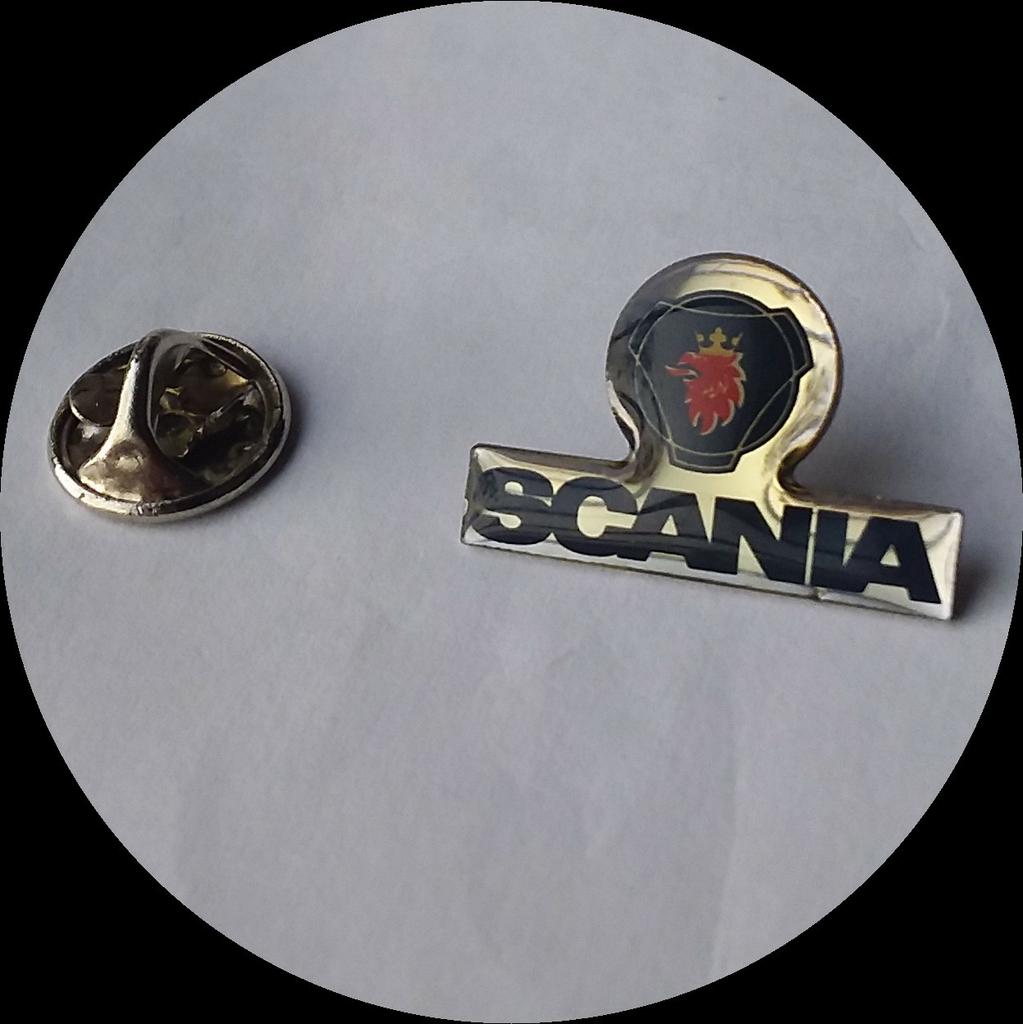 SCANIA logo pin, Verzenden, Zo goed als nieuw, Transport, Speldje of Pin