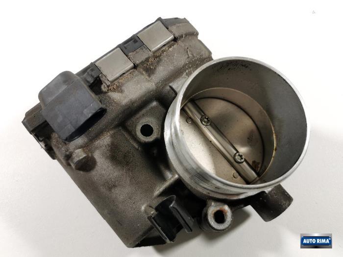 Gasklephuis van een Volvo V70