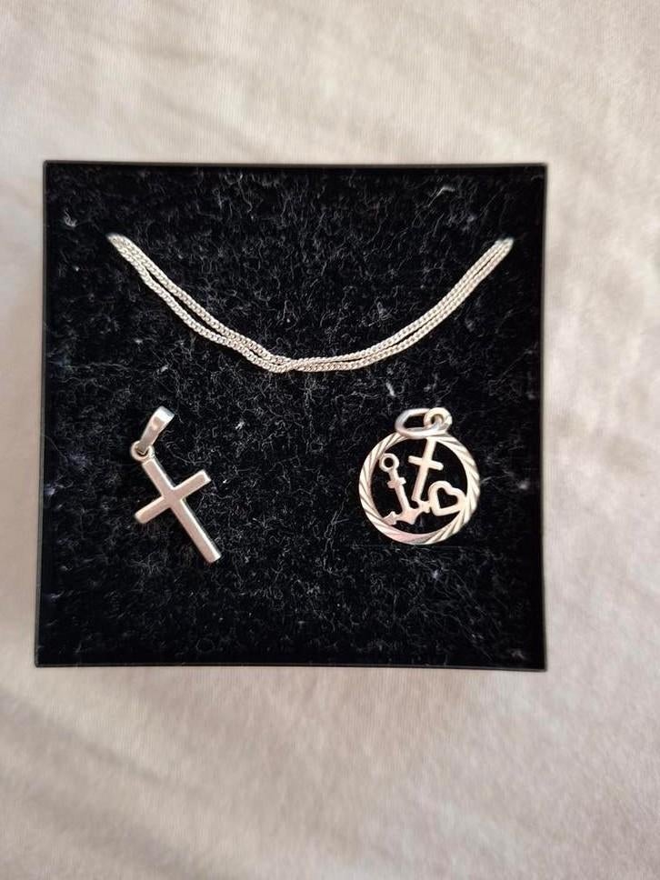 Zilveren ketting met hangers geluk hoop liefde, Ophalen of Verzenden, Nieuw, Zilver, Zilver