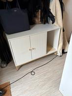 Kattenbak kast, Ophalen, Zo goed als nieuw, Gesloten