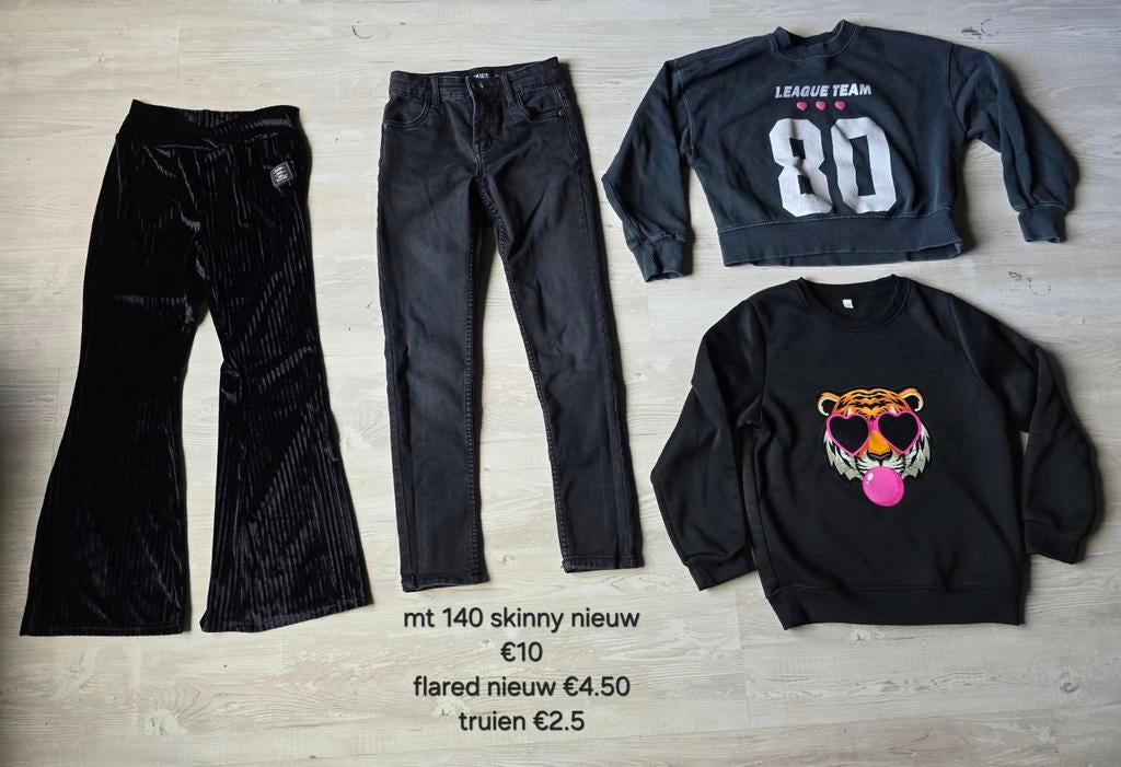 Groot compleet pakket meisjeskleding maat 140-146 37 stuks, Kinderen en Baby's, Kinderkleding | Maat 146, Ophalen, Zo goed als nieuw