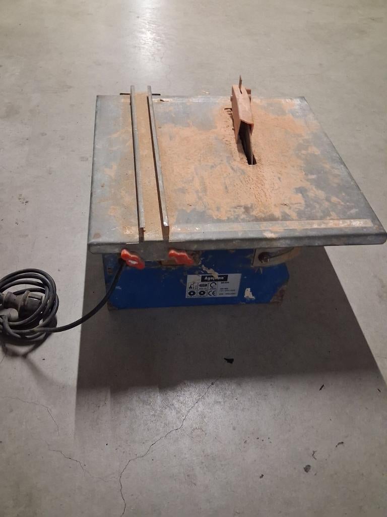 Cirkelzaag-machine, prima werkend, Doe-het-zelf en Verbouw, Ophalen, Gebruikt, 30 tot 70 mm, 1200 watt of meer