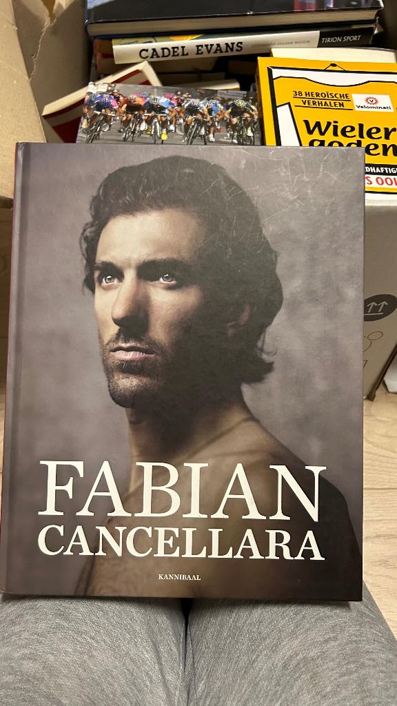 Doos vol wielerboeken, Boeken, Sportboeken, Ophalen, Gelezen, Diverse auteurs, Lopen en Fietsen