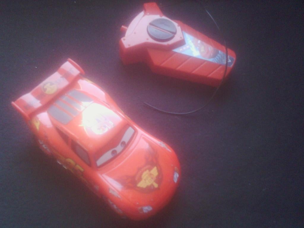 Disney Cars 3 Auto's       McQueen met Afstands Bediening, Ophalen of Verzenden, Zo goed als nieuw