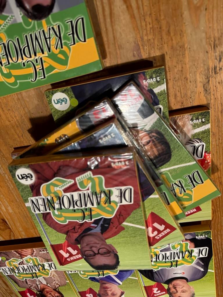 F.C. Fc De Kampioenen DVD Box - Reeks 2 t/m 20, Alle leeftijden, Verzenden, Zo goed als nieuw