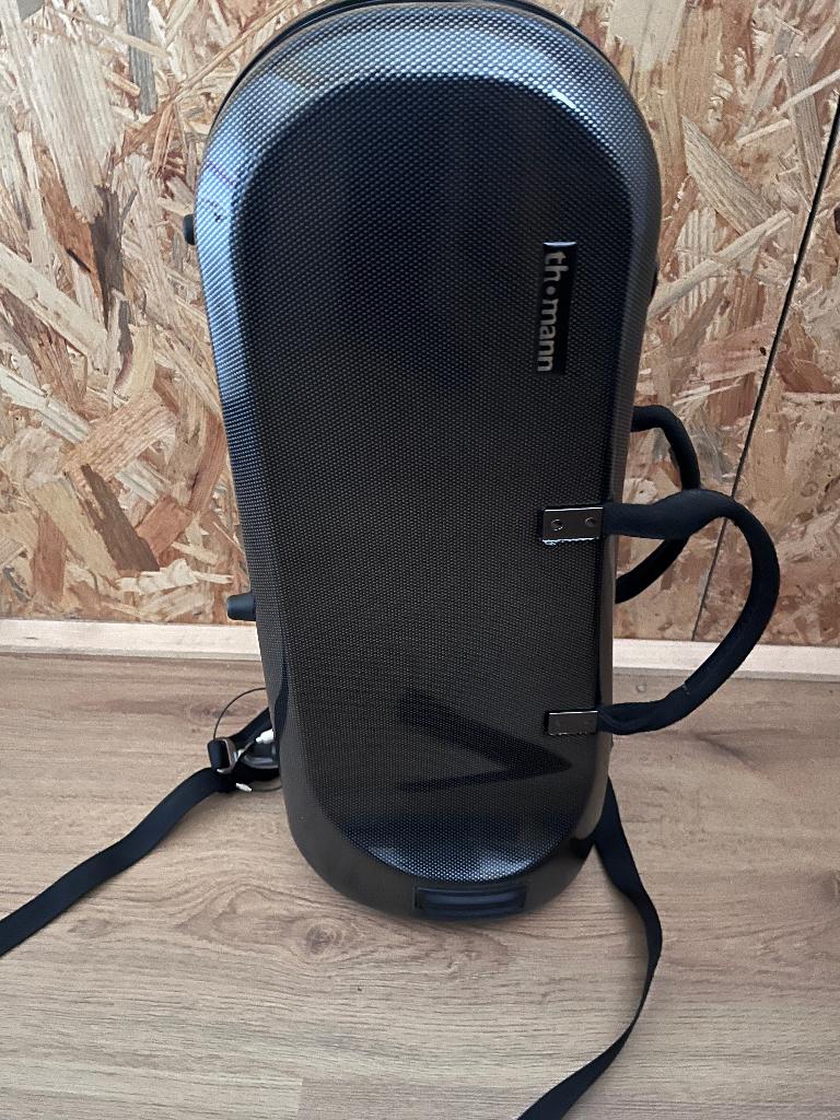 Trompet koffer, Muziek en Instrumenten, Ophalen of Verzenden, Zo goed als nieuw, Overige typen, Met koffer