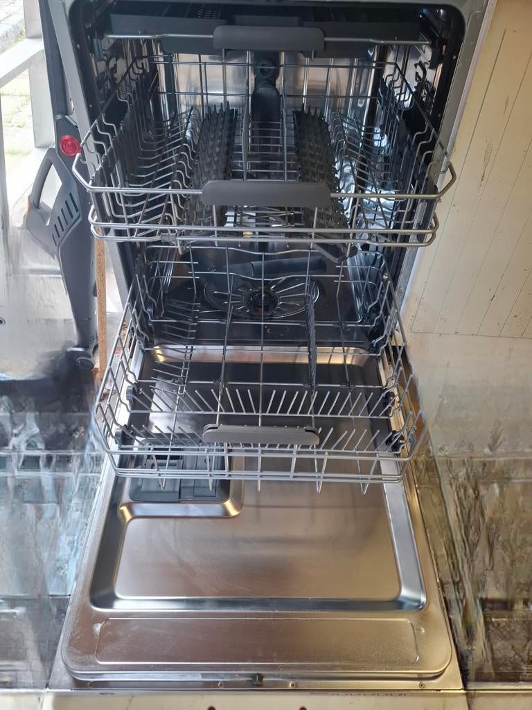 IKEA HYGIENISK Inbouw Vaatwasser - Zo goed als nieuw, Witgoed en Apparatuur, Vaatwasmachines, 60 cm of meer, Ophalen of Verzenden