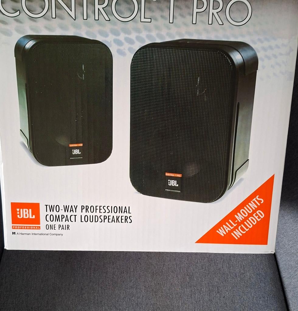 alleen gebruikt voor uit te testen, Ophalen, JBL, Zo goed als nieuw, 120 watt of meer