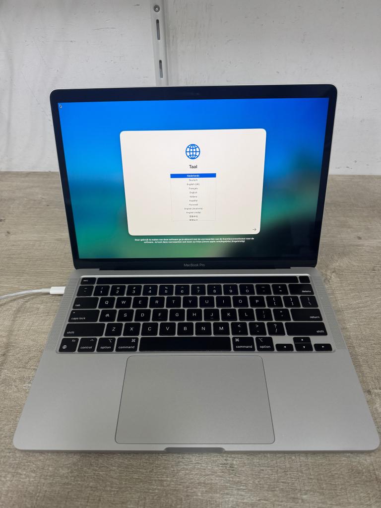 Macbook Pro 13" 2022 M2 16GB+512GB Silver Incl Garantie B, Computers en Software, Apple Macbooks, MacBook Pro, Gebruikt, 2 tot 3 Ghz