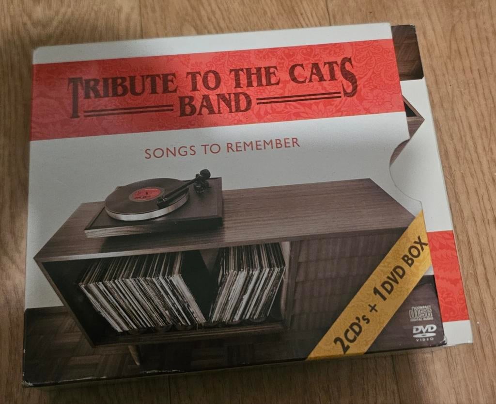 Tribute To The Cats  Band - Songs To Remember (2Cd & Dvd), Cd's en Dvd's, Ophalen of Verzenden, Gebruikt