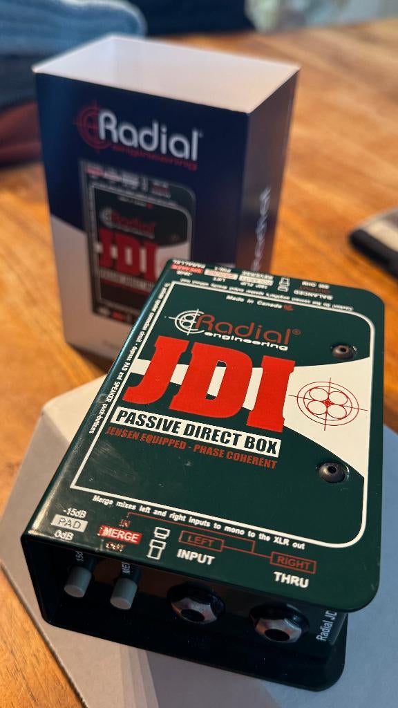 Radial JDI, Muziek en Instrumenten, Versterkers | Bas en Gitaar, Ophalen of Verzenden, Zo goed als nieuw, Basgitaar