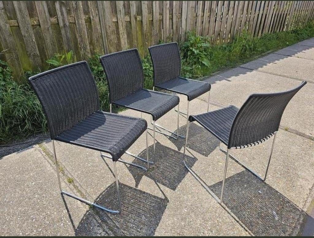 S21 Dining Chairs by Tito Agnoli, Ophalen