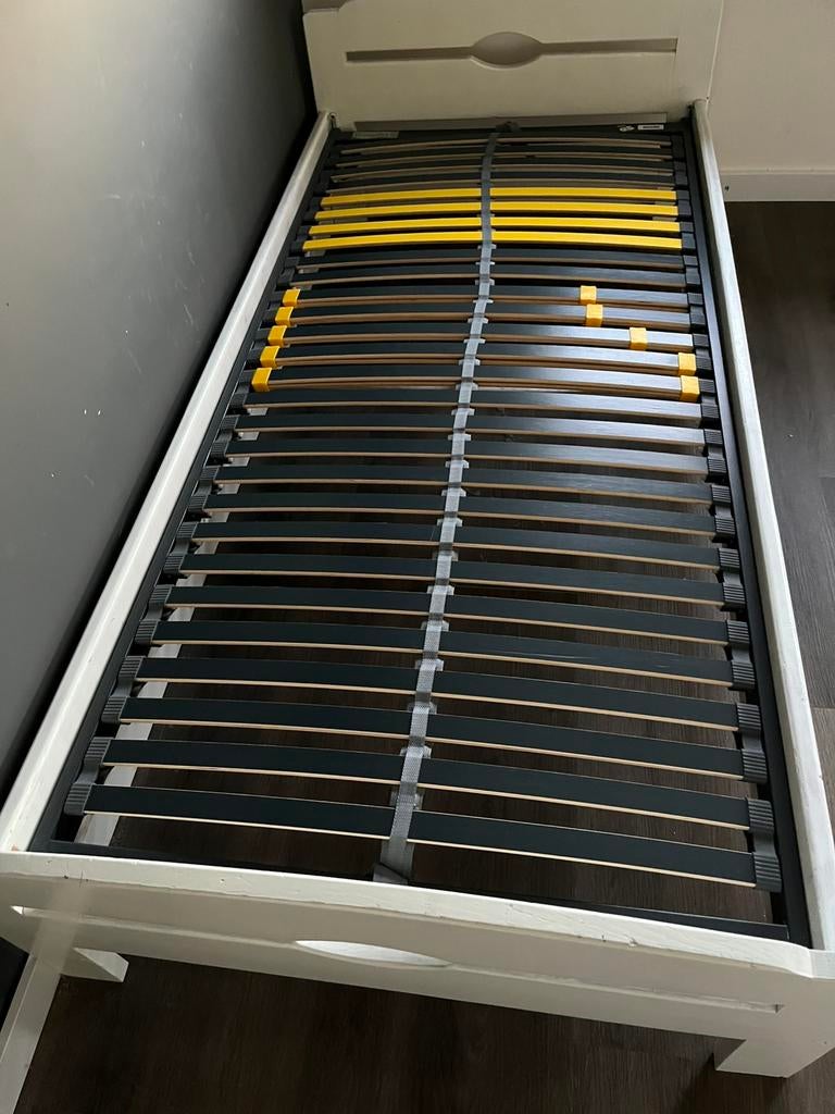 1 persoonsbed, Huis en Inrichting, Slaapkamer | Bedden, Ophalen, Gebruikt, 90 cm, Eenpersoons