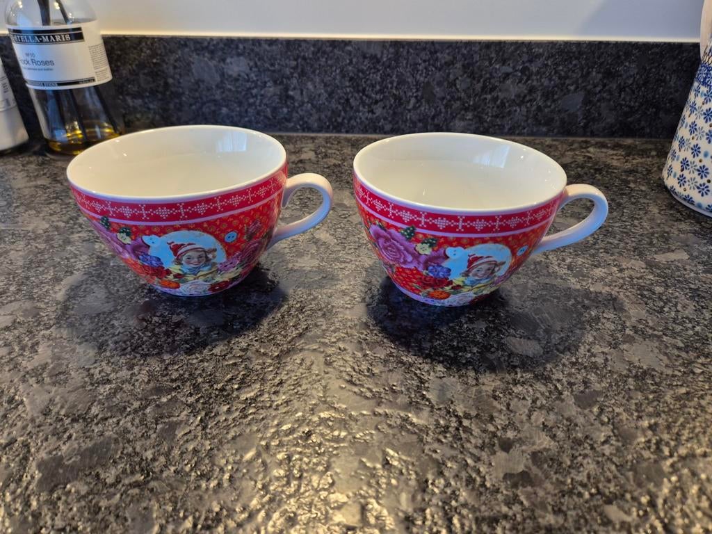 Albert Heijn - Soepkommen/ Theemokken Winter 2 stuks, Ophalen of Verzenden, Porselein, Overige stijlen, Kom(men)