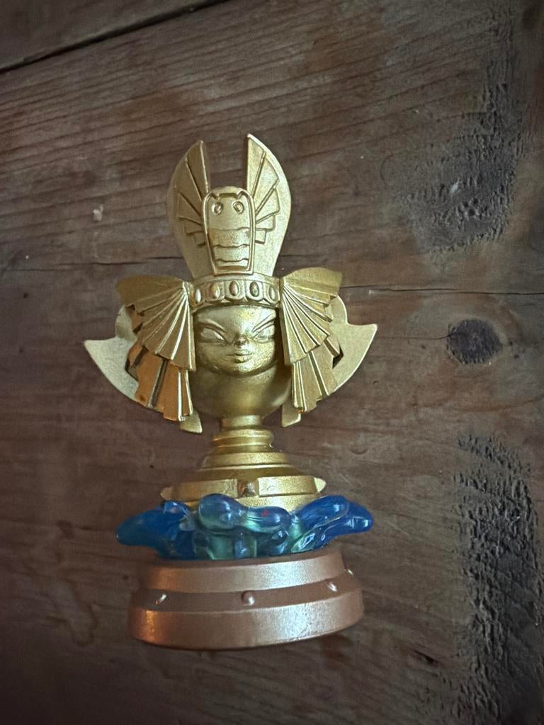 Skylanders Golden Queen Trophy, Ophalen of Verzenden, Zo goed als nieuw