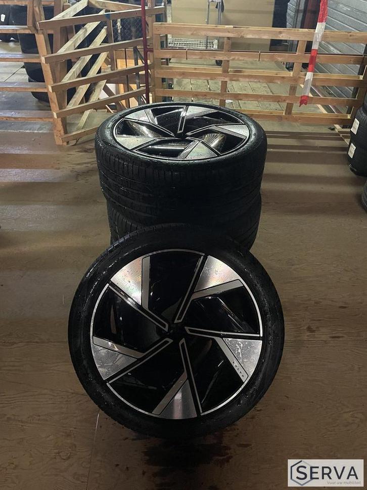 Volvo EX90 22” 5-spoke wielen + Pirelli 265/40 R22 – schadev, Auto-onderdelen, Banden en Velgen, Banden en Velgen, Overige maten