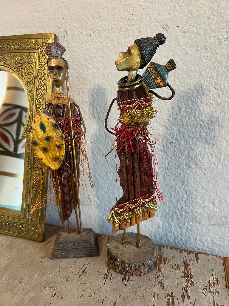 Vintage antieke beelden etnische houten handgemaakt beeldje, Groep mensen, Ophalen of Verzenden, Handgemaakt, 20 - 50 cm