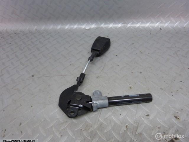 Gordelslot linksvoor BMW 7-serie E38 gordelvanger e38 links, Gebruikt, Ophalen of Verzenden, BMW, BMW