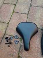 Essenza fietszadel met bevestiging en gel zadelhoes, Fietsen en Brommers, Fietsonderdelen, Gebruikt, Algemeen, Ophalen of Verzenden