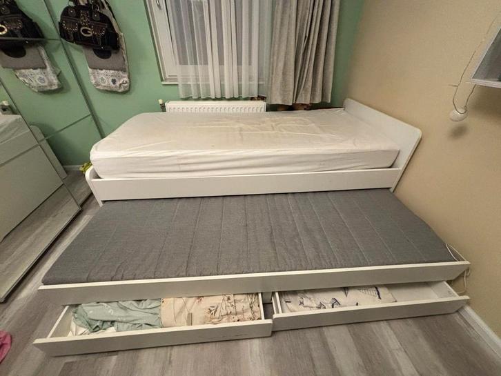 Ikea bedframe met onderbed en opberger, Huis en Inrichting, Slaapkamer | Bedden, Gebruikt, Eenpersoons, 100 cm, 200 cm, Hout, Wit
