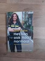 Het kan ook nooit normaal door L. Hester, Overige, Lieke Hester, Ophalen of Verzenden, Zo goed als nieuw