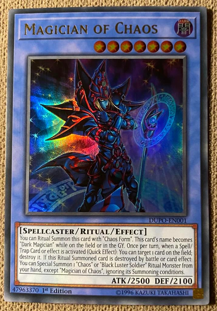 Yu-Gi-Oh! Magician of Chaos DUPO 1st Edition !, Hobby en Vrije tijd, Verzamelkaartspellen | Yu-gi-Oh!, Zo goed als nieuw, Losse kaart