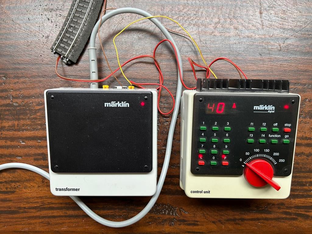 Digitale besturing van Märklin 6002 en 6021, Gebruikt, Ophalen of Verzenden, Märklin, Transformator of Voeding