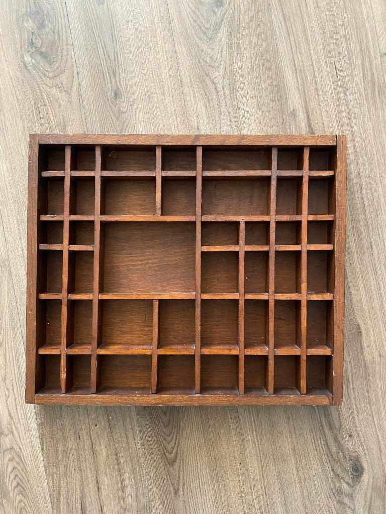 letterbak/vakkenkast - decoratief, Huis en Inrichting, Woonaccessoires | Wanddecoraties, Ophalen, Gebruikt, Decoratieobject, Bruin