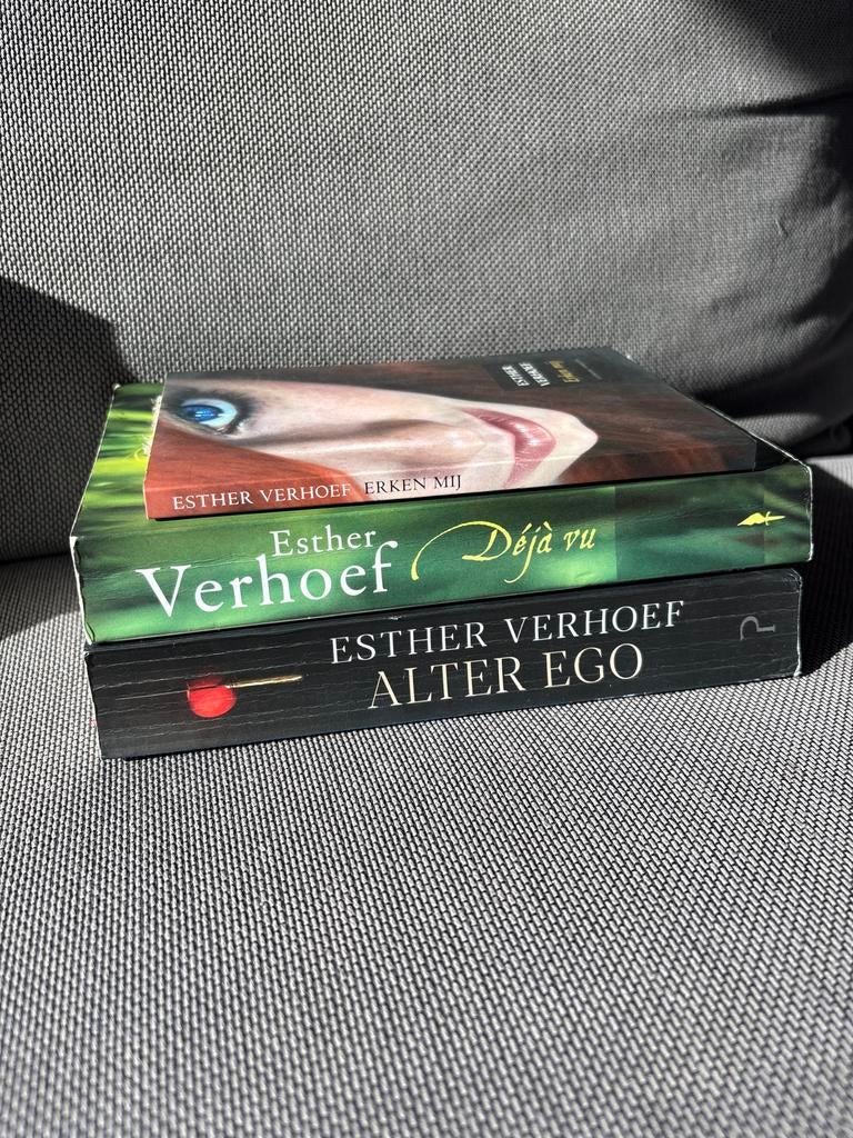 Esther Verhoef 3 boeken, Ophalen of Verzenden, Gelezen, Nederland