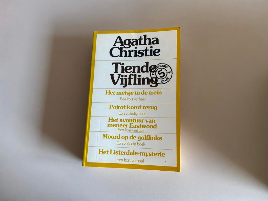 Agatha Christie - Tiende Vijfling (9e druk), Ophalen of Verzenden, Zo goed als nieuw