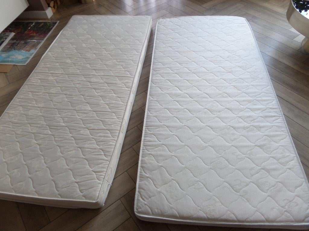 matrassen, Ophalen, Zo goed als nieuw, Eenpersoons, 90 cm