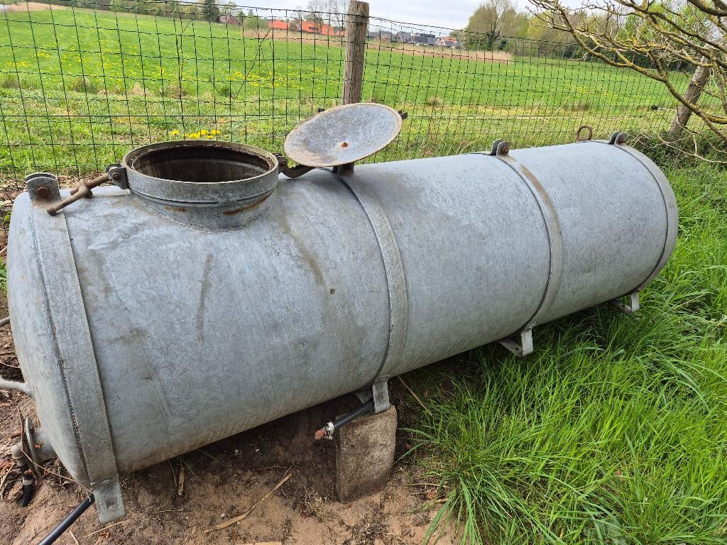 watertank giertank verzinkt, Ophalen, Gebruikt