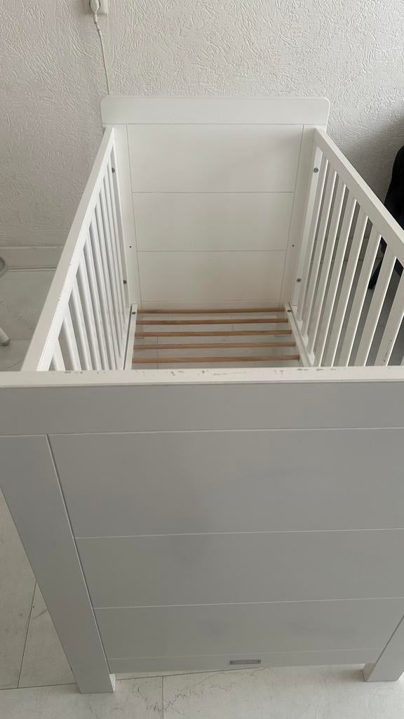 Ledikant, Kinderen en Baby's, Babywiegjes en Ledikanten, Ophalen of Verzenden, Zo goed als nieuw